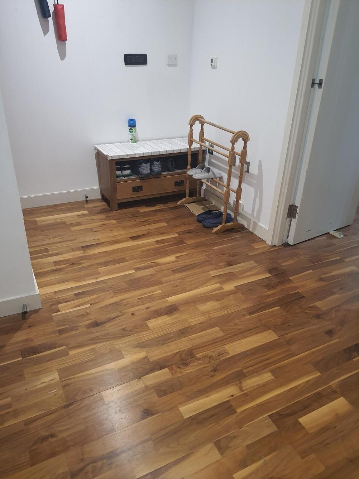 Ensuite Room In Canary Wharf Top-Floor Apartment London